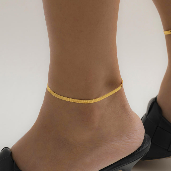 Sleek Adjustable Gold Hoops Necklace Stornfield