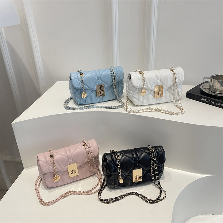 Elegant Quilted Handbag