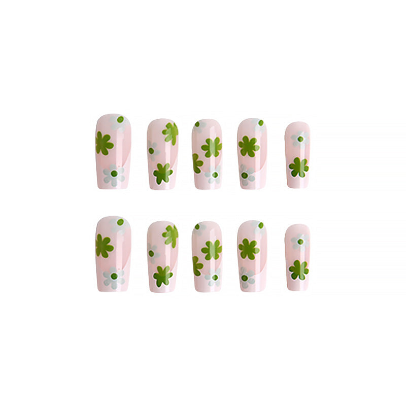 Artful Nail Tips with Floral Pattern Stornfield