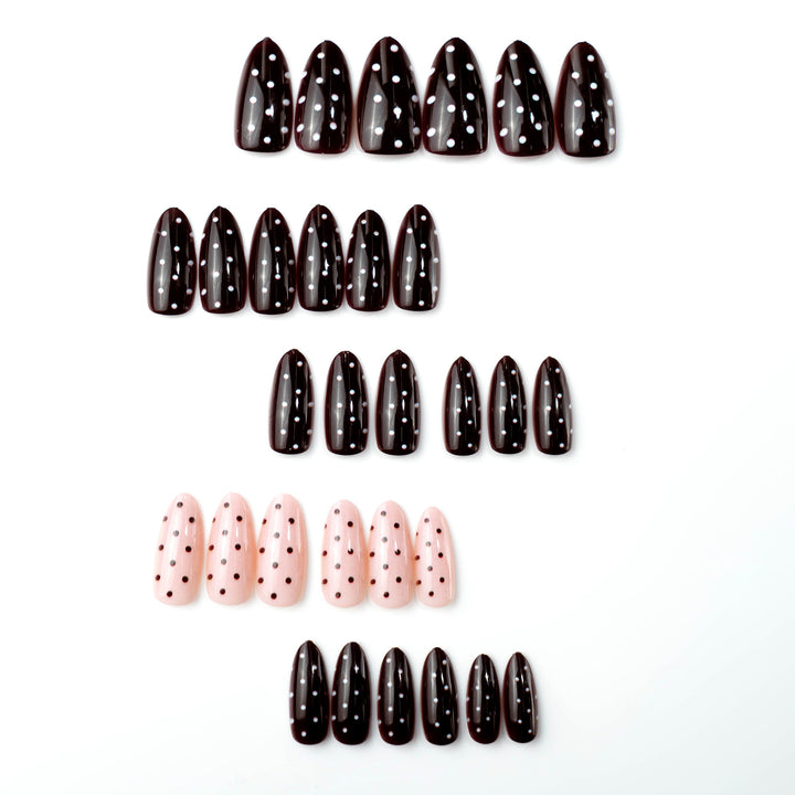Artistic Press-On Nail Art Set with Polka Dot and Glossy Finish Stornfield