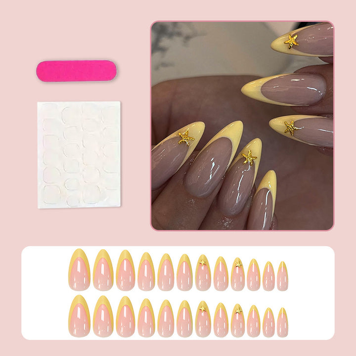 Artificial nail set with elegant tip and golden details Stornfield