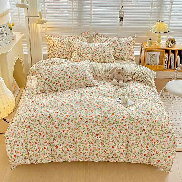 Whimsical Floral Pattern Bedding Set