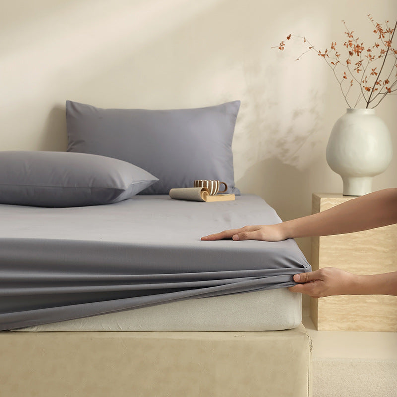 Extra deep fitted sheet with elastic all-around rubber and soft single jersey