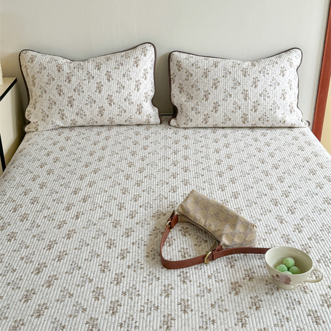 Lightweight Cotton Kantha-Style Reversible Coverlet and Piped Pillow Sham Set