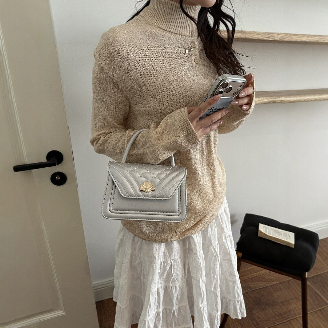 Quilted Vintage-Inspired Handbag