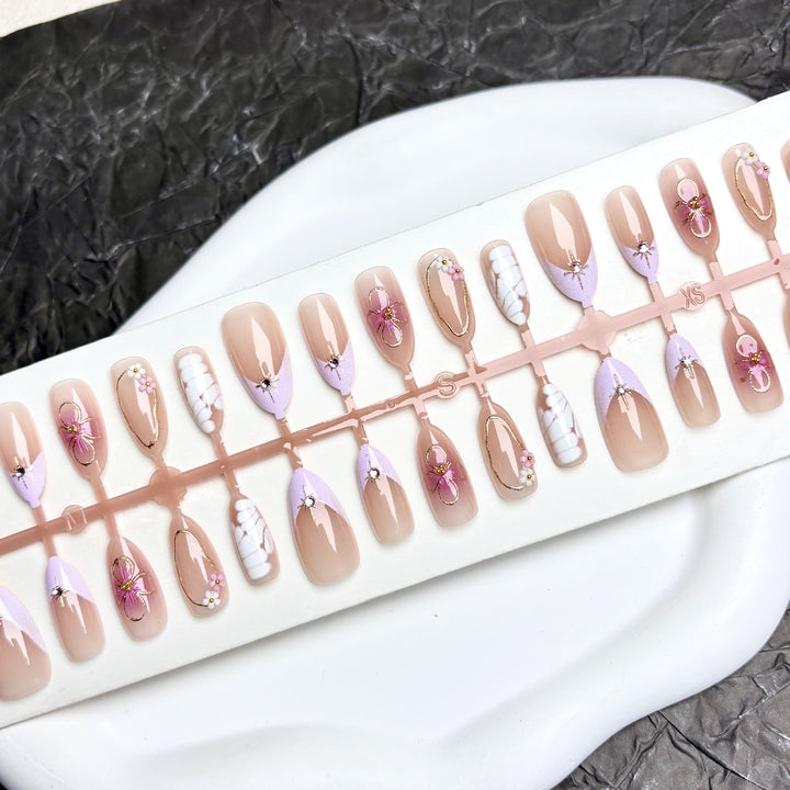Decorative Press-On Nail Art Set 1790746066