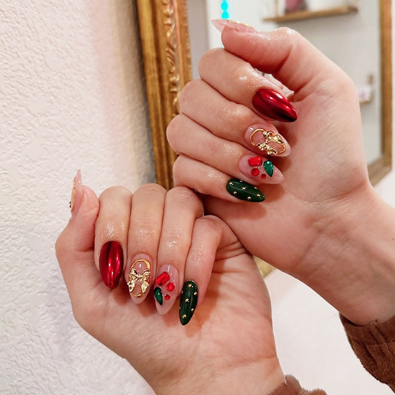 Artificial nail set with luxurious Christmas decoration Stornfield