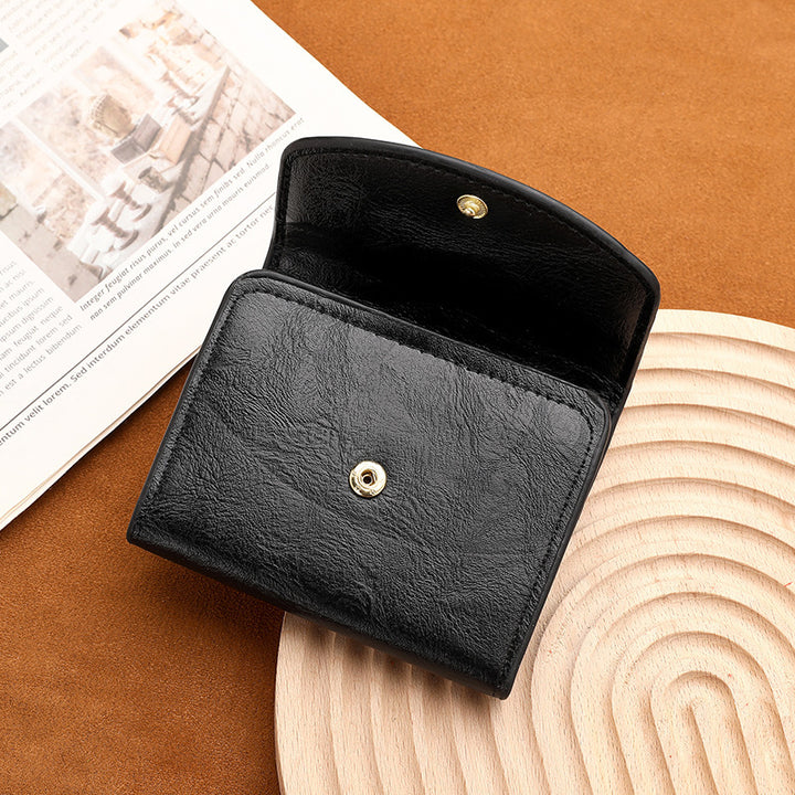 Compact Leather Cardholder with Magnetic Closure