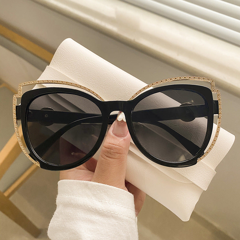 Women Cat-Eye Sunglasses with Sparkling Detail Stornfield
