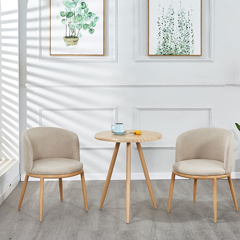 Polster chair with modern curves and comfortable seating surface Stornfield