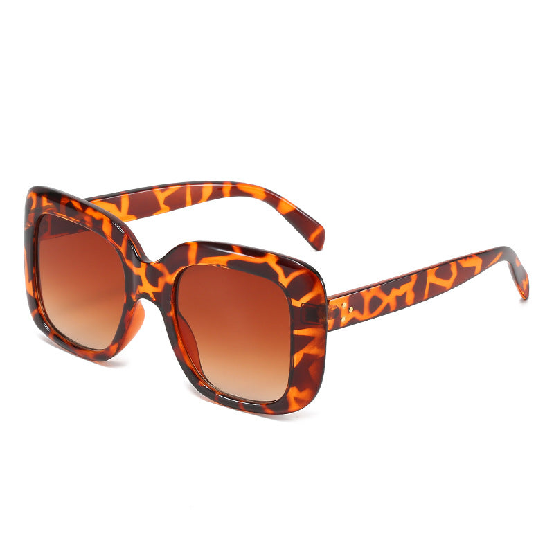Women's oversized square sunglasses with high-quality plastic frame Stornfield