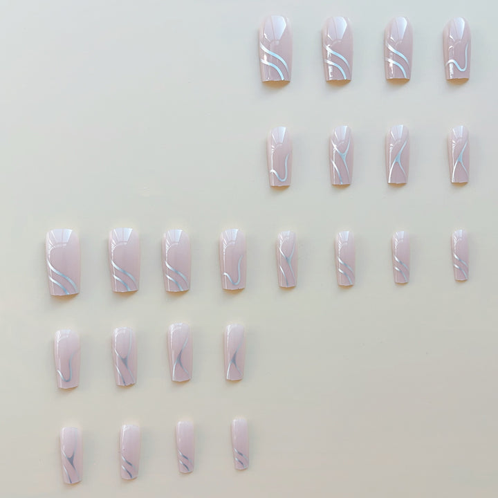 Artificial nail set with elegant 3D designs and high-gloss accents Stornfield