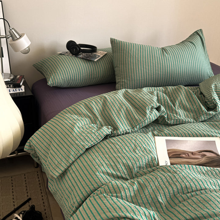 Striped Textured Bedding Set