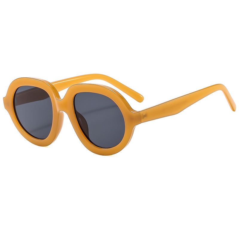Ladies fashionable sunglasses with wide, oval frame Stornfield