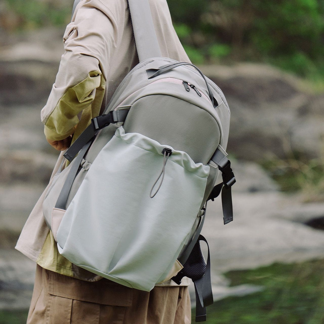 Functional backpack with intelligent storage concept Stornfield