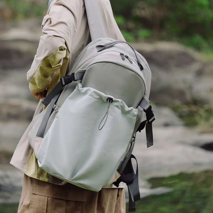 Functional backpack with intelligent storage concept Stornfield