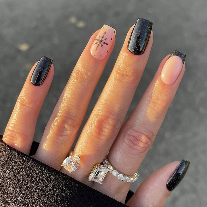 Artfully Designed Press-On Nail Set Stornfield