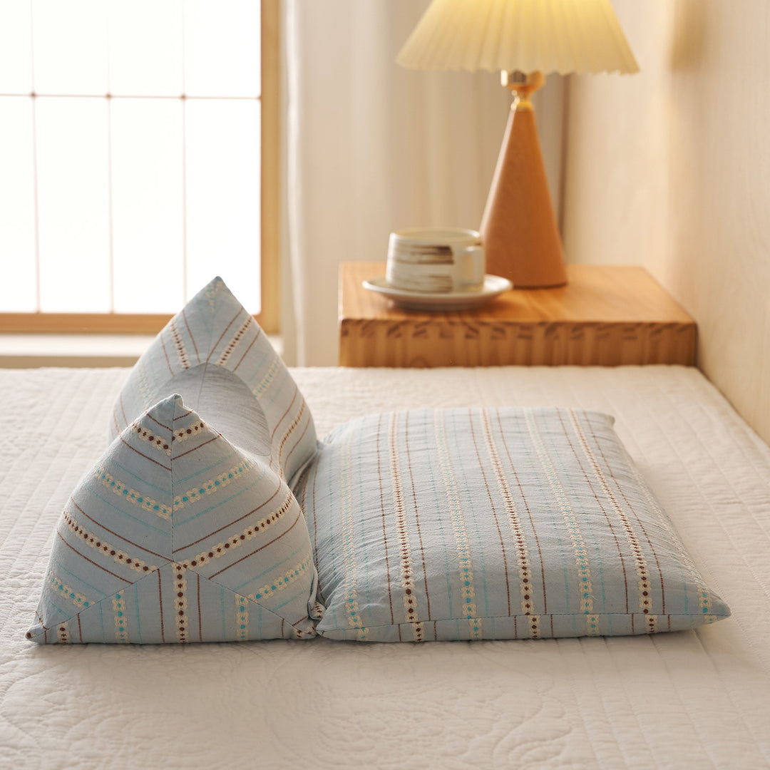 Comfortable sleeping pillows with ergonomic support Stornfield