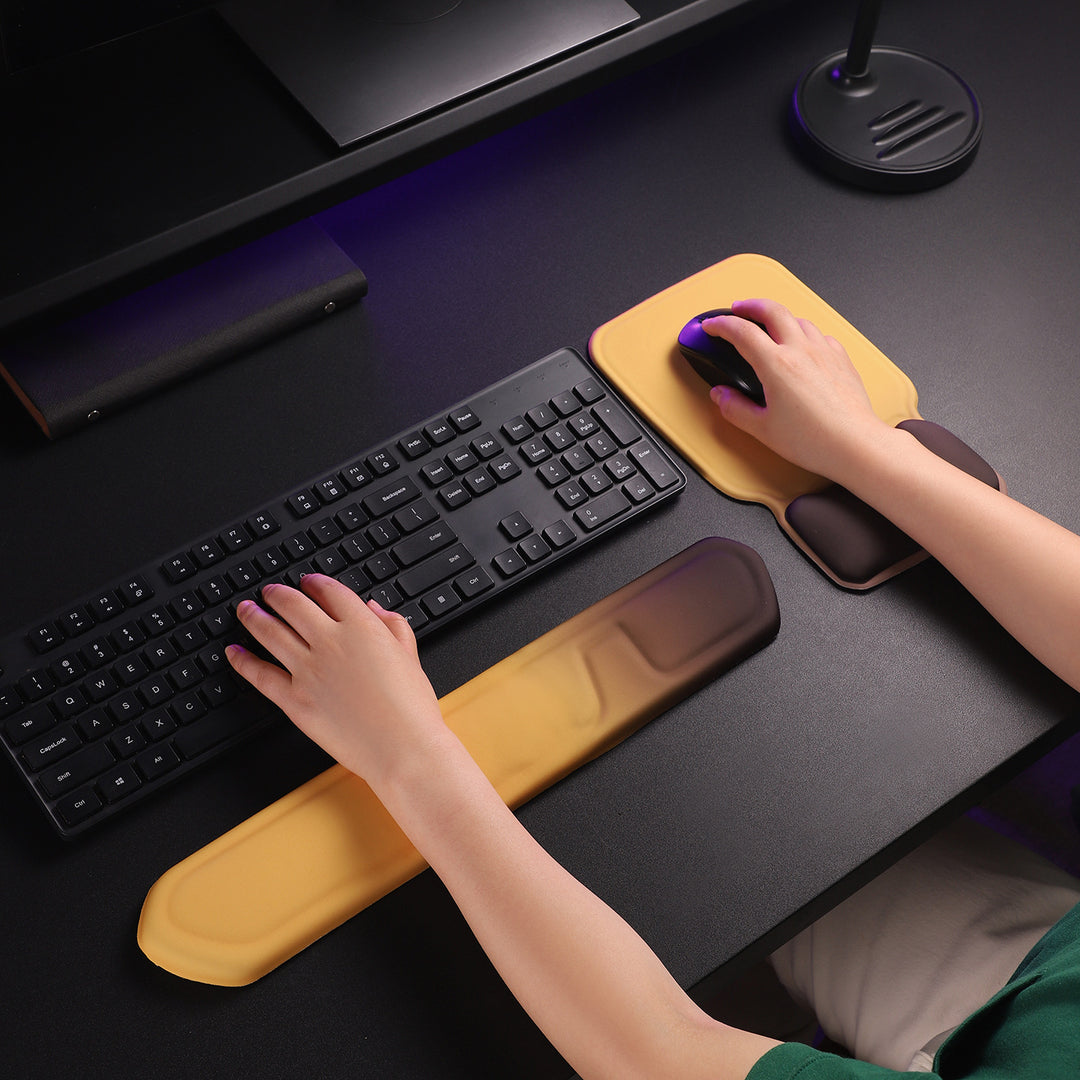 Ergonomic Soft-touch Keyboard Wrist Support