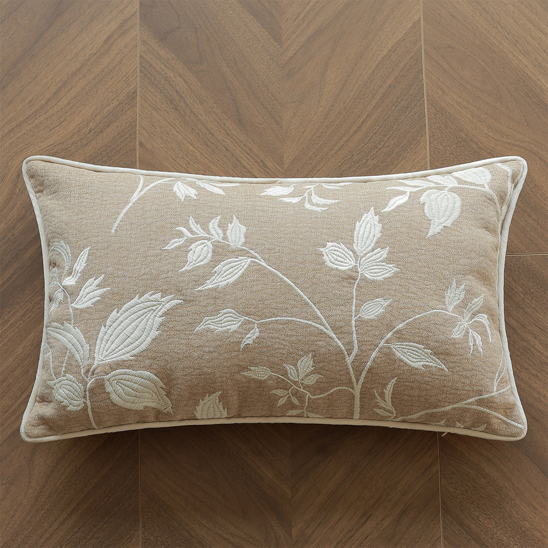 Structured decorative cushions with elegant design