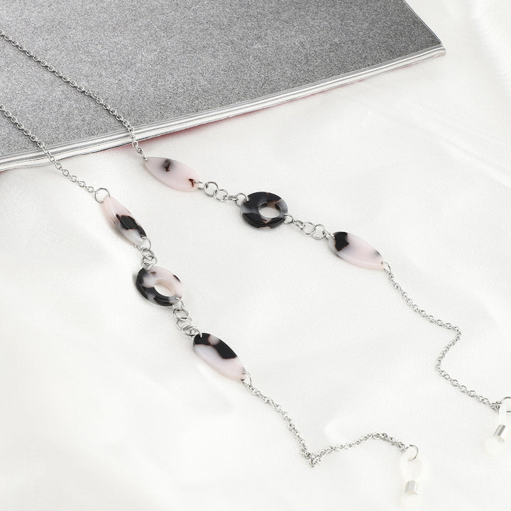 Stylish Eyewear Chain Stornfield