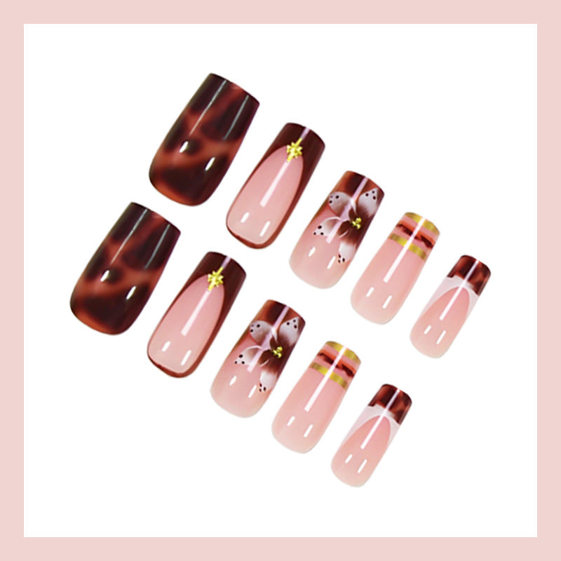 Artificial nail set with various elegant designs Stornfield