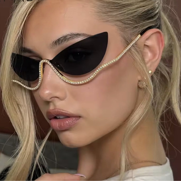 Women's extravagantly shaped Cat-Eye sunglasses with sparkling appliqués Stornfield