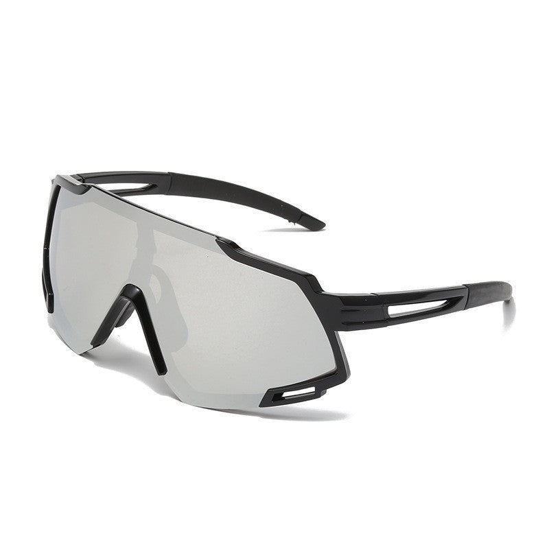 Men's sporty outdoor sunglasses with a sturdy frame and polarized lenses Stornfield