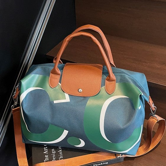 Spacious Sports And Travel Bag With Adjustable Shoulder Strap Stornfield