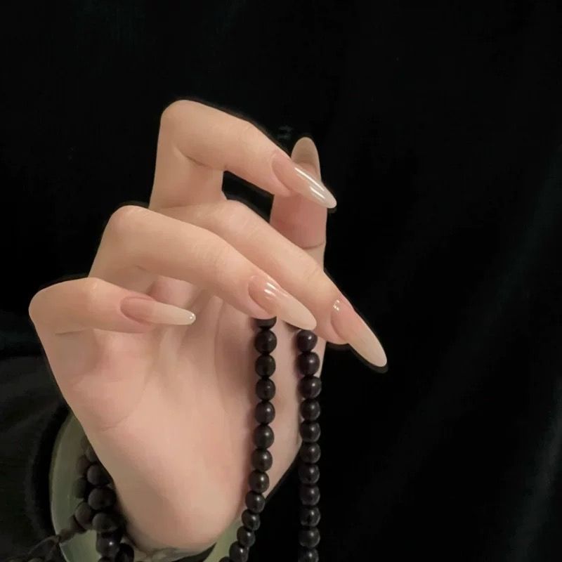 Ombre Art Nails Stornfield