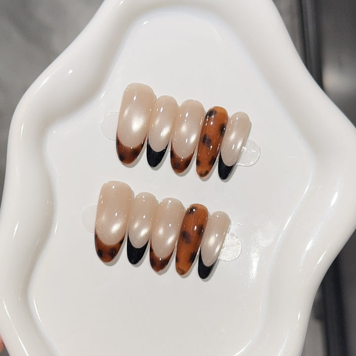 Exclusive art nail tips with elegant color gradient Stornfield
