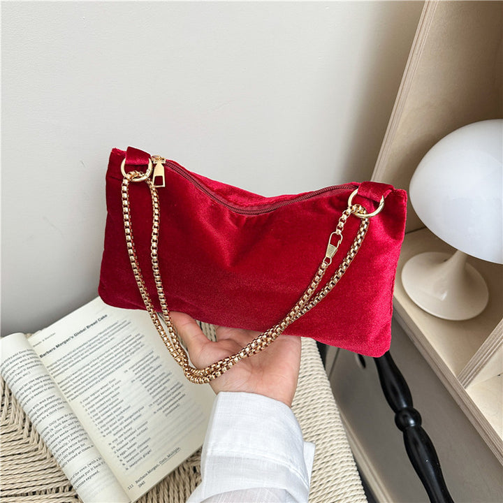 WoElegant Velvet Clutch Bag Stornfield