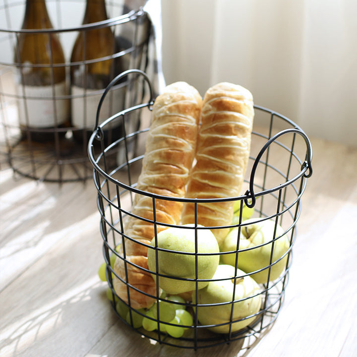 Unisex wire basket with ergonomic carrying lid Stornfield