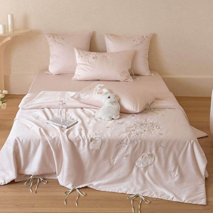 Satin-Feel Embroidered Bunny Duvet Cover Set with Tie-Closure Pillow Shams