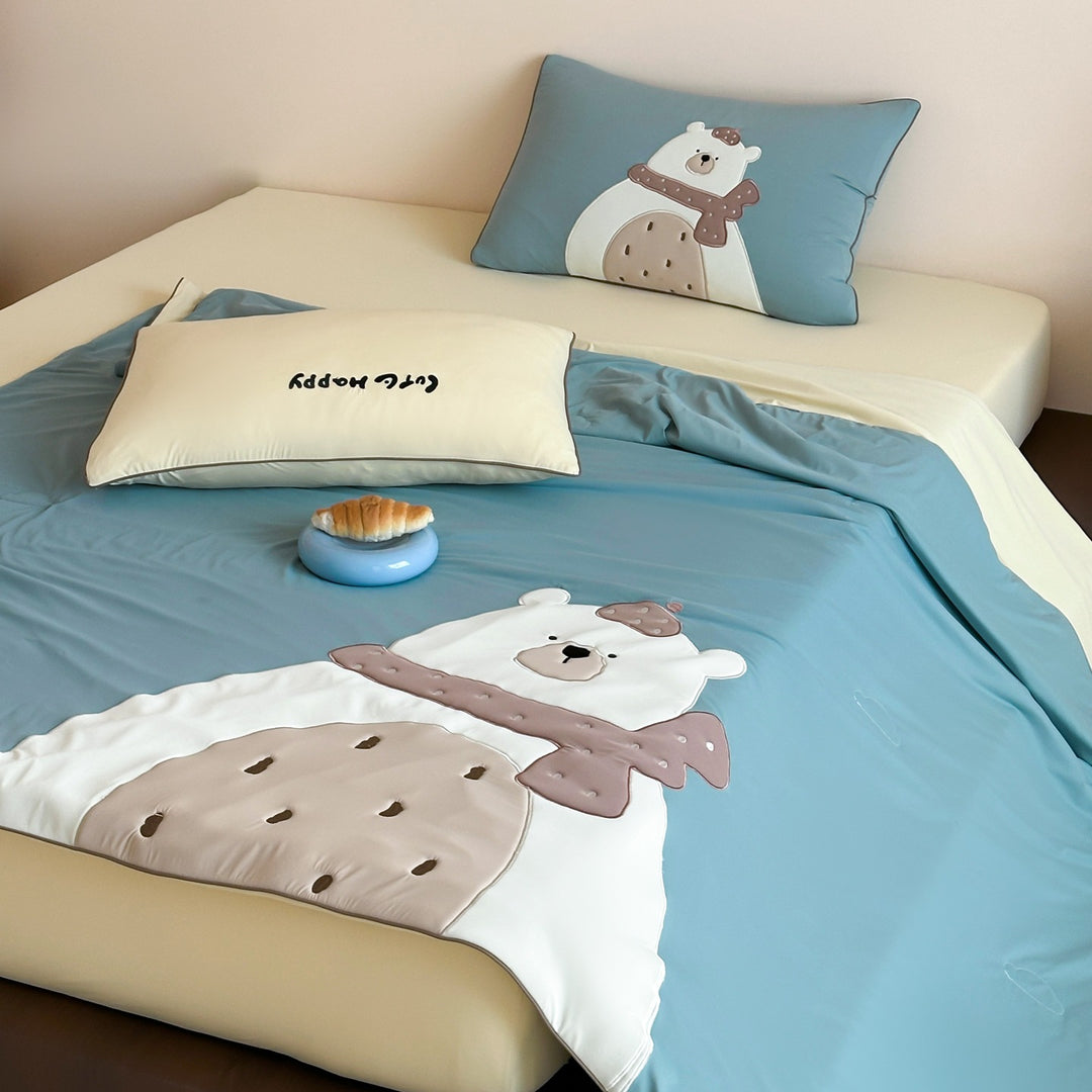 Children's bed linen set with cute animal appliqué, fitted sheet and pillowcase