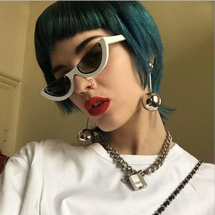 Women Cat-Eye Glasses with distinctive frame and mirrored lenses Stornfield