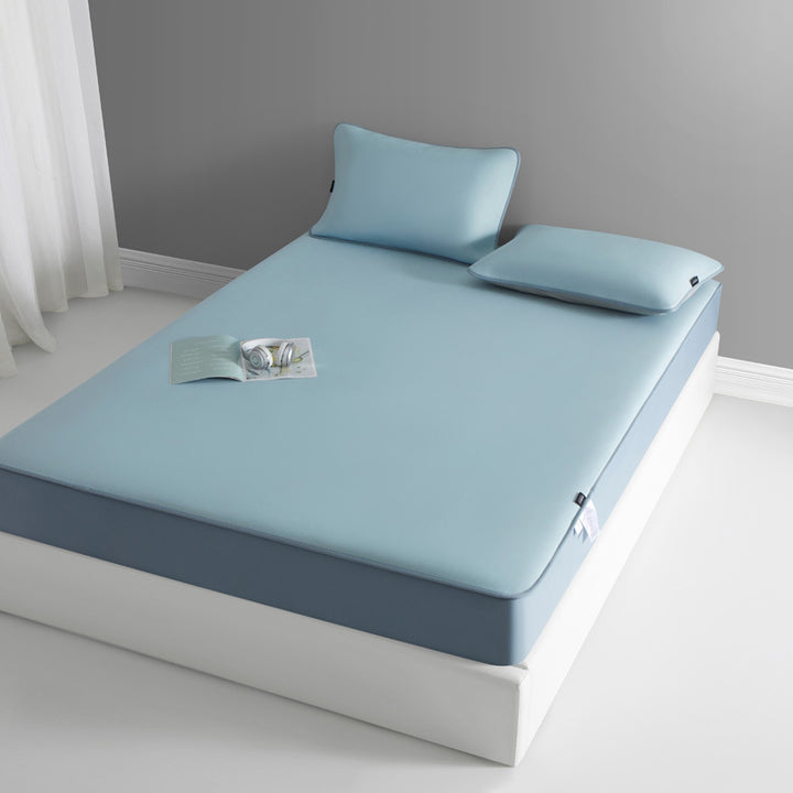 Waterproof mattress protector fitted sheet with breathable PU coating and extra deep pocket