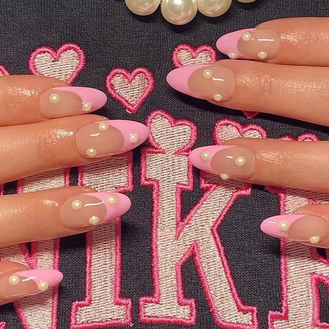 Artificial nail set with elegant pearl embellishments Stornfield