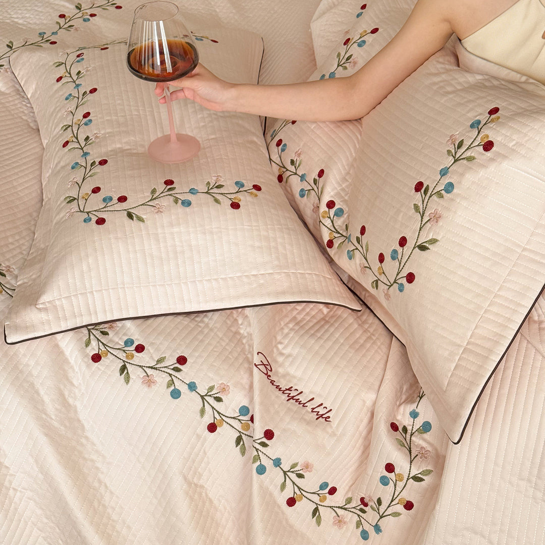 Quilted Floral Vine Embroidered Cotton Duvet Cover Set with Ribbed Stitching
