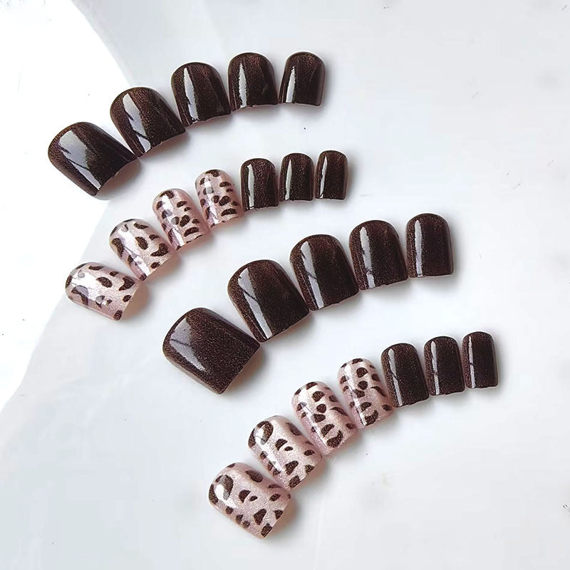 Artificial artificial nails with modern leopard design Stornfield
