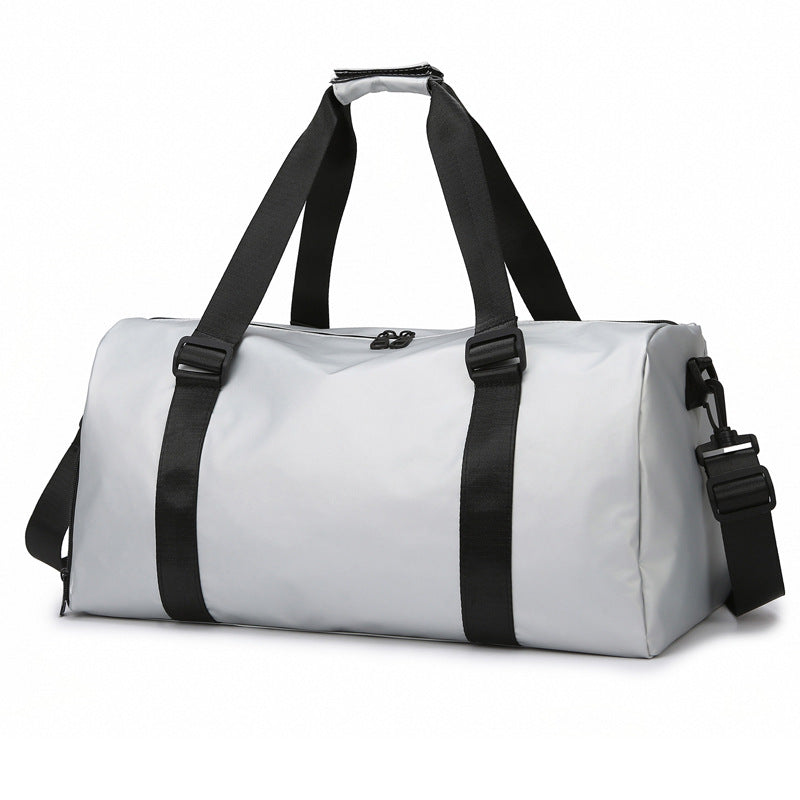 Sporty Travel Bag With Water-Repellent Material And Multiple Compartments Stornfield