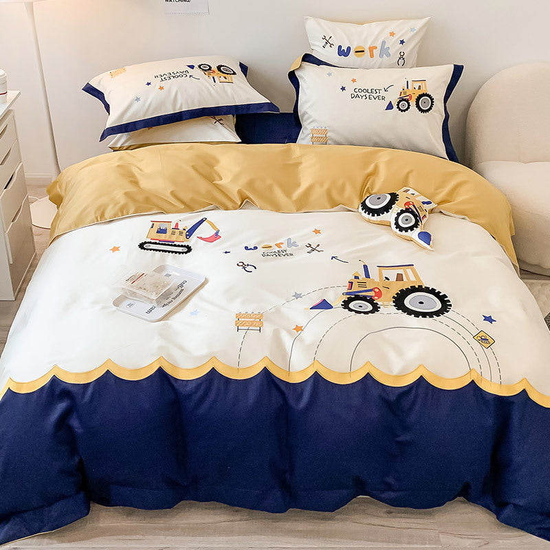 Reversible Construction-Print Duvet Cover Bedding Set