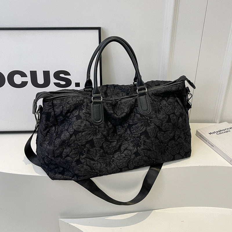 Stylish and Spacious Tote Bag Stornfield
