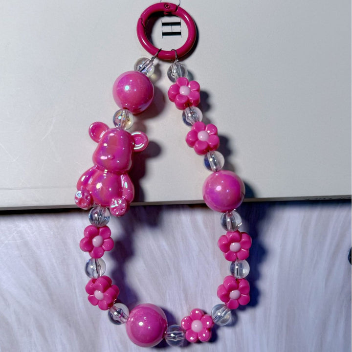 Playful Bear-Themed Beaded Keychain Stornfield