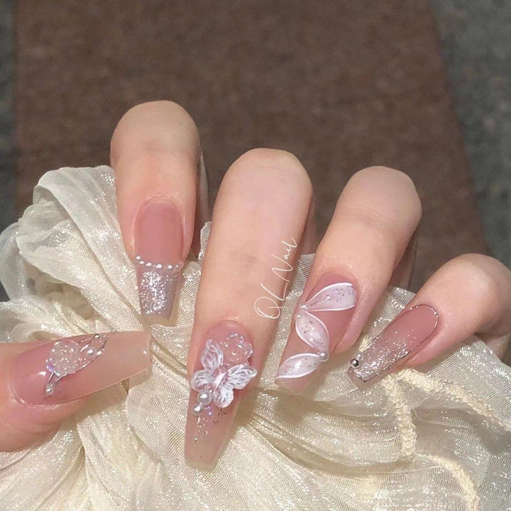 Artistic Floral-Design Press-On Nail Set Stornfield