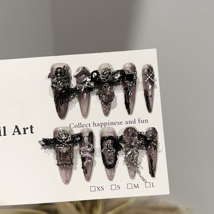 Decorative Gothic-Styled Press-On Nail Set