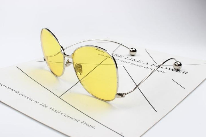Fashionable Sunglasses in Futuristic Design Stornfield