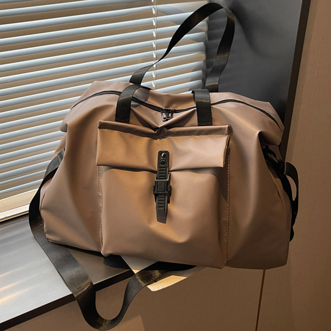 Practical Sports Travel Bag with Multifunctional Design Stornfield