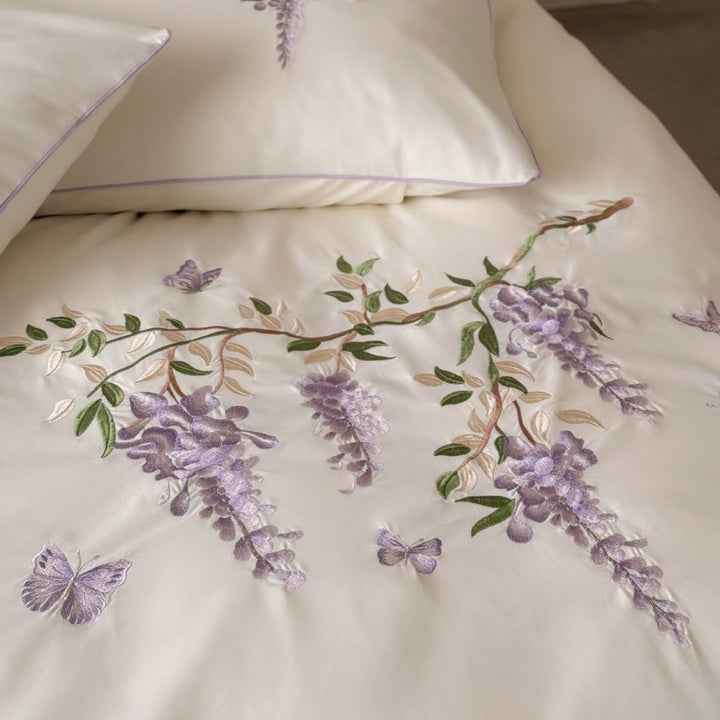 Luxurious satin bedding set with floral embroidery