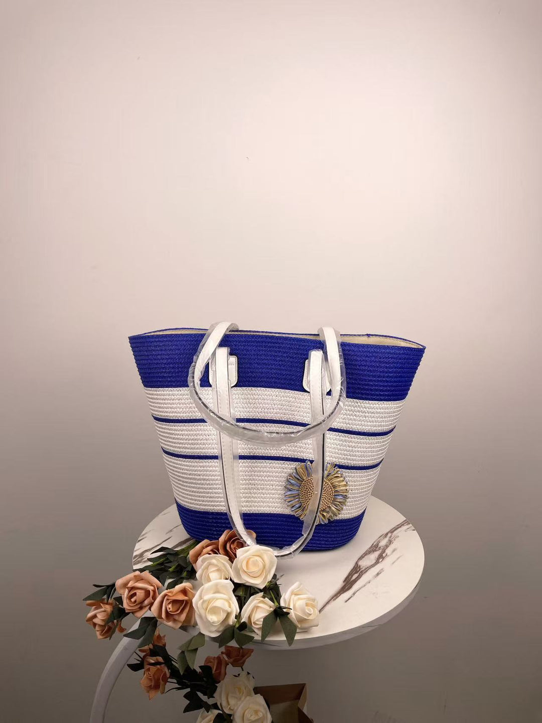 Elegant Beach Bag with Matching Sun Hat Stornfield